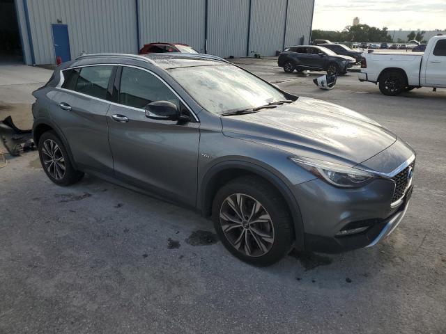 Photo 4 from auction – 2017 INFINITI QX30 BASE with VIN SJKCH5CR3HA024888