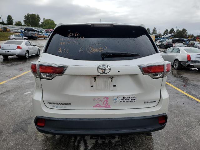 Photo 6 from auction – 2016 TOYOTA HIGHLANDER with VIN 5TDBKRFH2FS196078