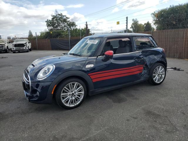MINI COOPER S 2015 with VIN WMWXP7C58F2A38244 - Photo from auction