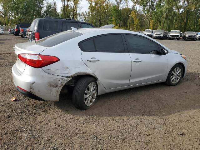 Photo 3 from auction – 2015 KIA FORTE LX with VIN KNAFX4A68F5400039