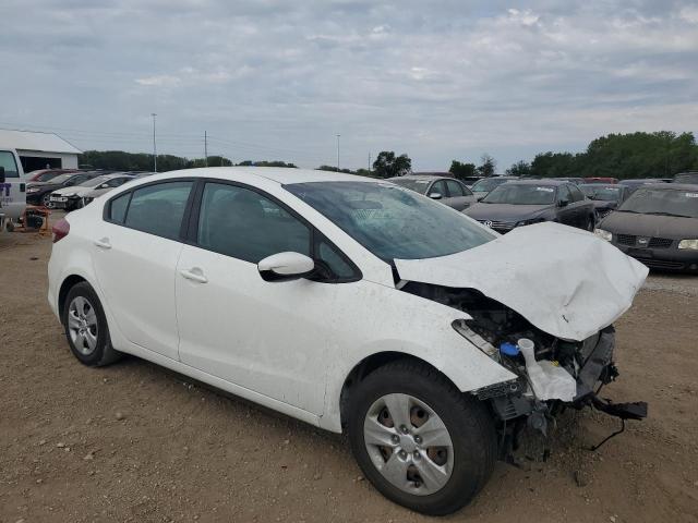 Photo 4 from auction – 2017 KIA FORTE LX with VIN 3KPFK4A79HE063639