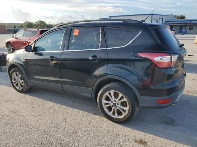 Photo 2 from auction – 2017 FORD ESCAPE SE with VIN 1FMCU9GD9HUC81150