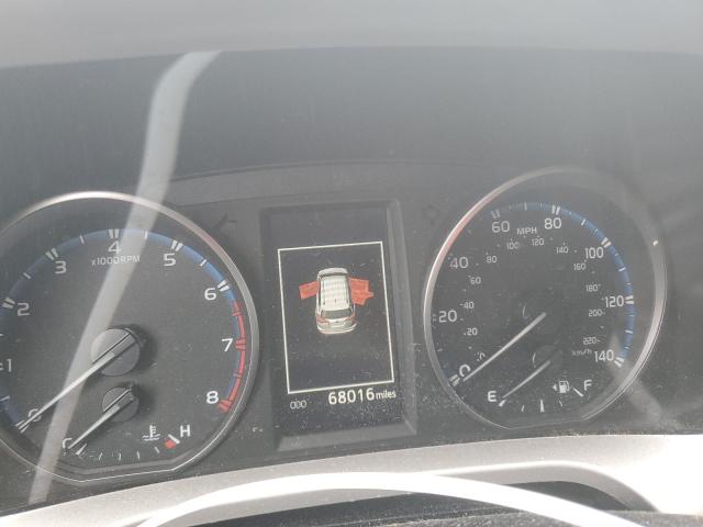 Photo 9 from auction – 2018 TOYOTA RAV with VIN JTMWFREV9JJ753572