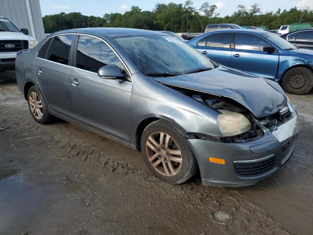 Photo 4 from auction – 2007 VOLKSWAGEN JETTA 2.5 with VIN 3VWSF81K57M119334