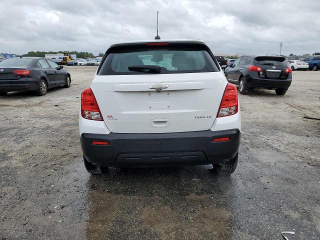 Photo 6 from auction – 2015 CHEVROLET TRAX LS with VIN KL7CJKSB1FB084635
