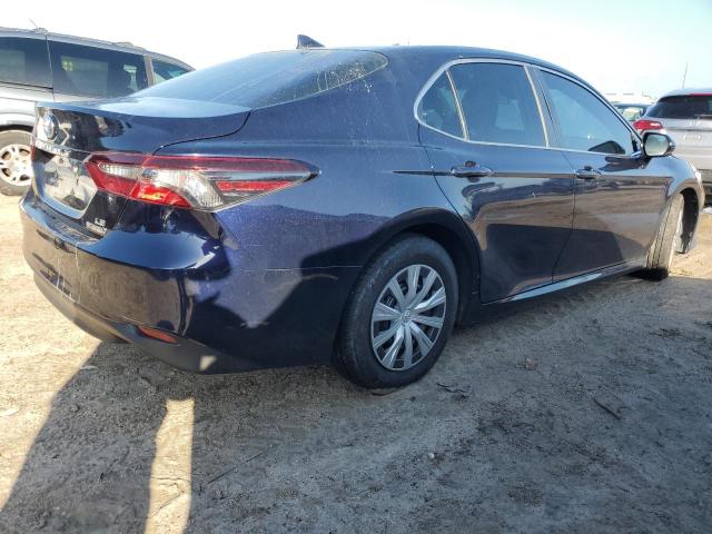 Photo 3 from auction – 2022 TOYOTA CAMRY LE with VIN 4T1C31AK6NU591439