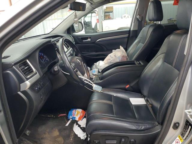 Photo 7 from auction – 2017 TOYOTA HIGHLANDER with VIN 5TDKZRFH0HS521468