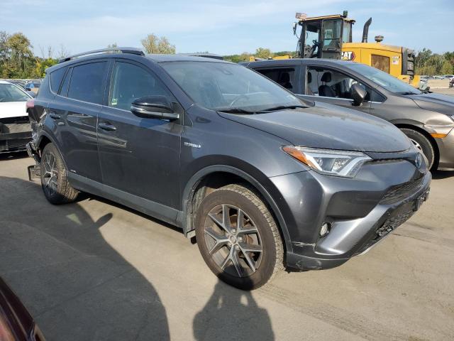 Photo 4 from auction – 2017 TOYOTA RAV4 HV SE with VIN JTMJJREV2HD094378