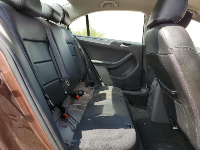 Photo 10 from auction – 2017 VOLKSWAGEN JETTA S with VIN 3VW2B7AJ2HM389989