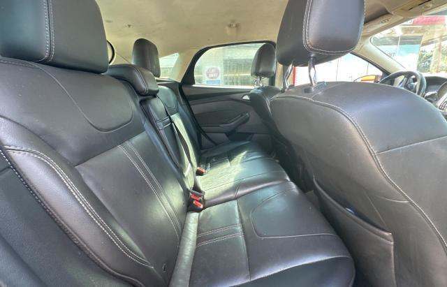 Photo 6 from auction – 2012 FORD FOCUS SEL with VIN 1FAHP3M22CL327892