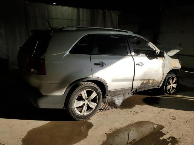 Photo 3 from auction – 2012 KIA SORENTO EX with VIN 5XYKU4A65CG207831