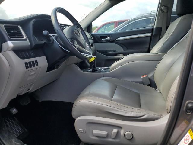 Photo 7 from auction – 2016 TOYOTA HIGHLANDER with VIN 5TDKKRFH3GS501931