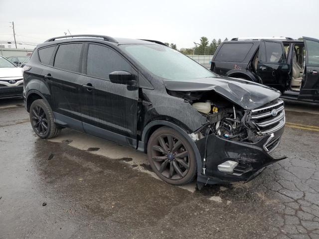 Photo 4 from auction – 2017 FORD ESCAPE SE with VIN 1FMCU9GD8HUB28758
