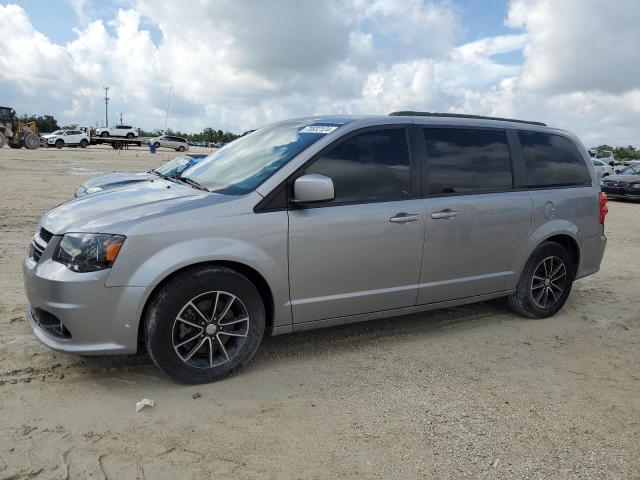 DODGE GRAND CARA 2018 with VIN 2C4RDGEG9JR345691 - Photo from auction