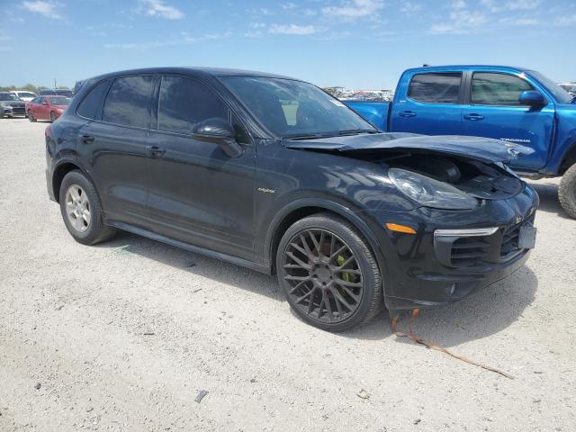 Photo 4 from auction – 2015 PORSCHE CAYENNE SE with VIN WP1AE2A23FLA52410
