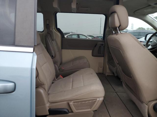 Photo 10 from auction – 2010 CHRYSLER TOWN & COU with VIN 2A4RR5D16AR266752