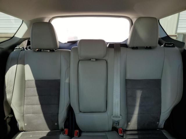 Photo 10 from auction – 2017 FORD ESCAPE SE with VIN 1FMCU0GD1HUC46548