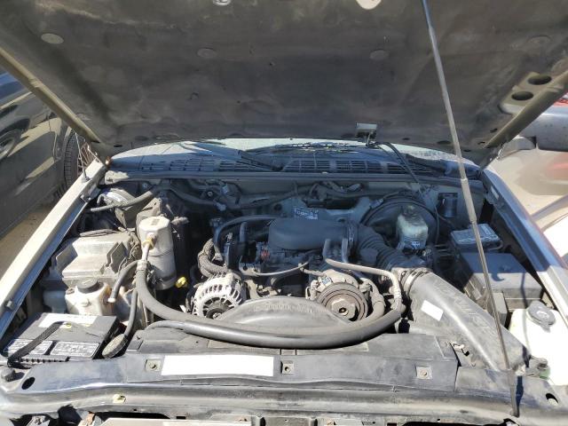 Photo 12 from auction – 2003 CHEVROLET BLAZER with VIN 1GNCS13X53K163782