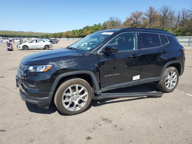 JEEP COMPASS LA 2022 with VIN 3C4NJDFB3NT178692 - Photo from auction