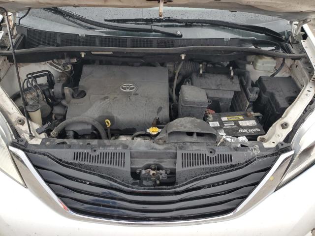 Photo 12 from auction – 2015 TOYOTA SIENNA LE with VIN 5TDKK3DC4FS584854