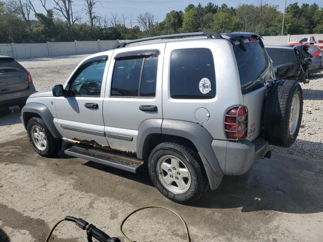 Photo 2 from auction – 2005 JEEP LIBERTY SP with VIN 1J4GL48K95W592936