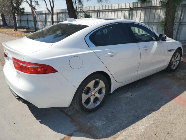 Photo 3 from auction – 2018 JAGUAR XE with VIN SAJAR4FXXJCP34068