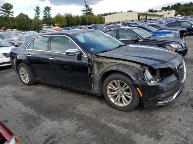 Photo 4 from auction – 2017 CHRYSLER 300C with VIN 2C3CCAEG1HH663184