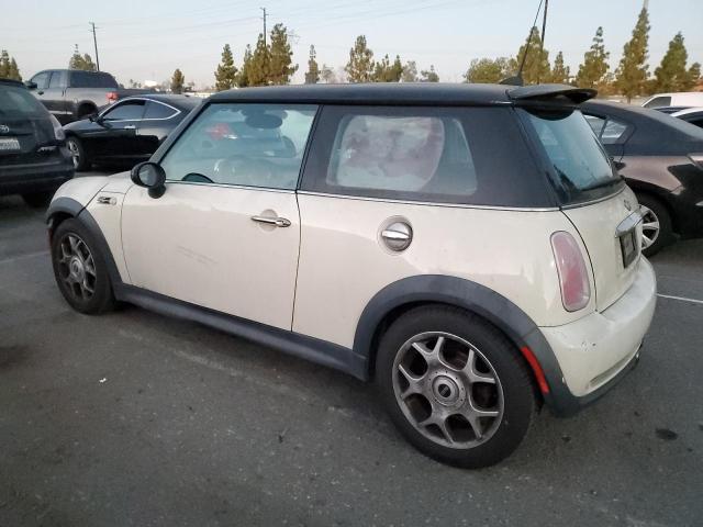 Photo 2 from auction – 2005 MINI COOPER S with VIN WMWRE33465TD92884