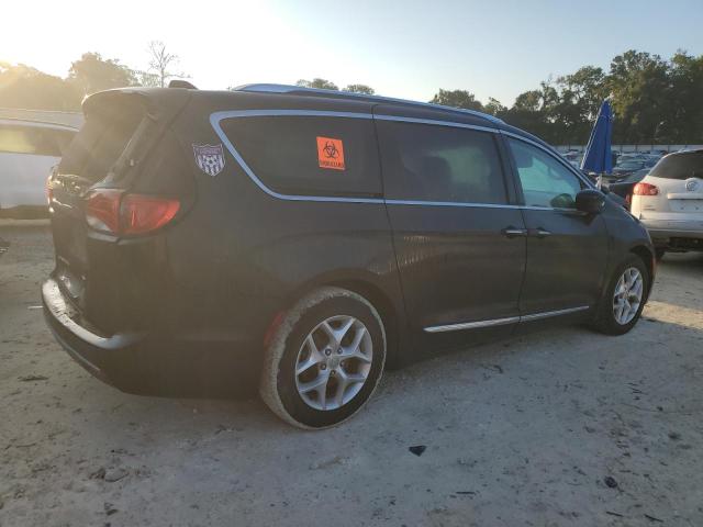 Photo 3 from auction – 2018 CHRYSLER PACIFICA T with VIN 2C4RC1BG1JR228174