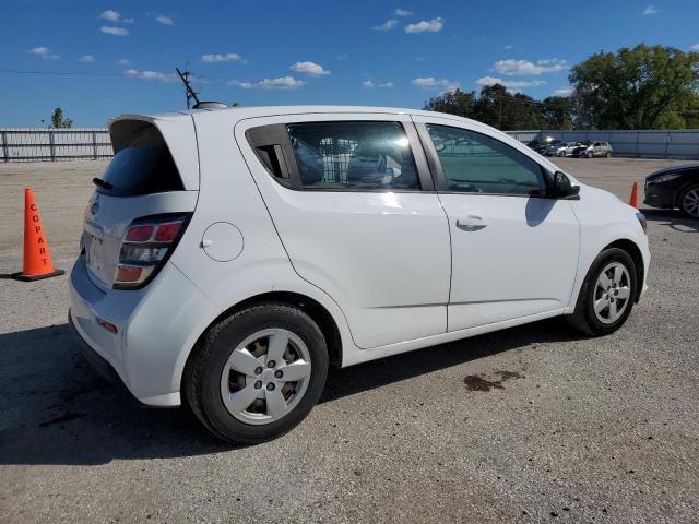 Photo 3 from auction – 2019 CHEVROLET SONIC with VIN 1G1JG6SB4K4139473