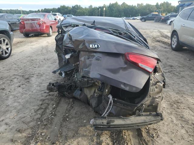 Photo 6 from auction – 2017 KIA FORTE LX with VIN 3KPFK4A78HE082215