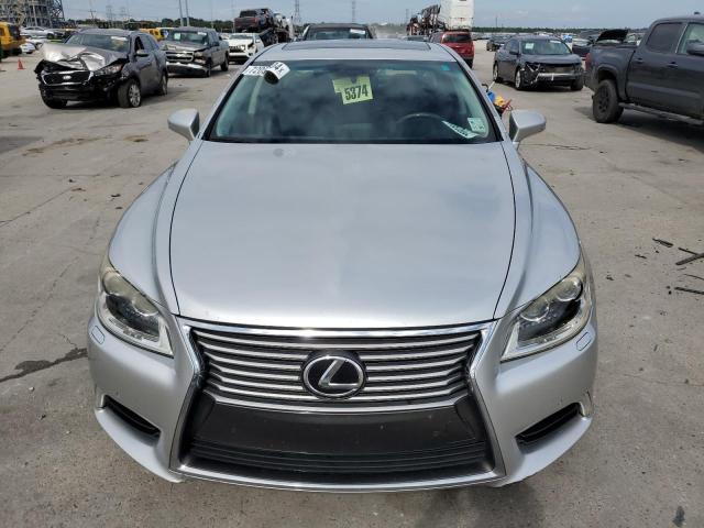 Photo 5 from auction – 2015 LEXUS LS 460 with VIN JTHBL5EF9F5133411