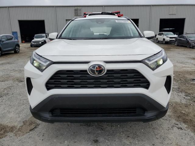 Photo 5 from auction – 2024 TOYOTA RAV4 XLE with VIN 2T3W1RFV6RC283366