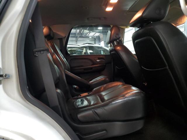 Photo 11 from auction – 2007 GMC YUKON DENA with VIN 1GKFK63827J252365