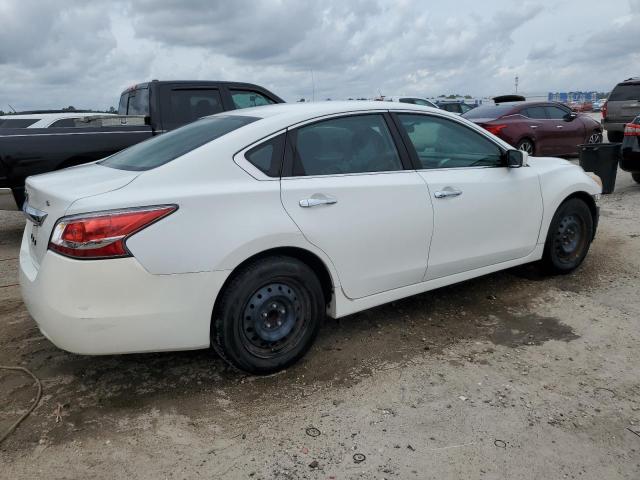 Photo 3 from auction – 2015 NISSAN ALTIMA 2.5 with VIN 1N4AL3AP8FC251712