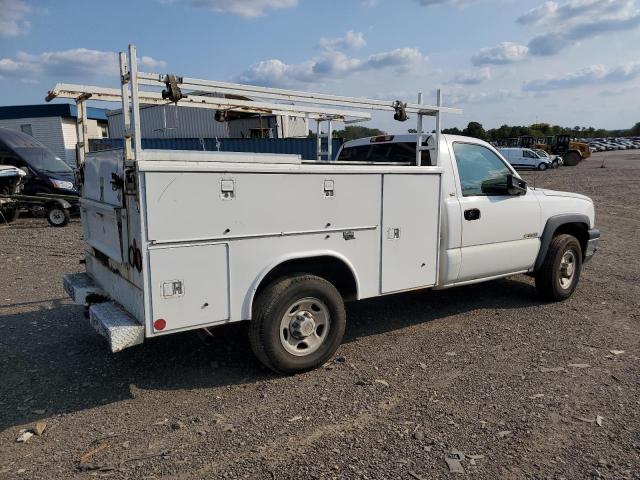 Photo 3 from auction – 2003 CHEVROLET SILVERADO with VIN 1GBGC24U93Z322865