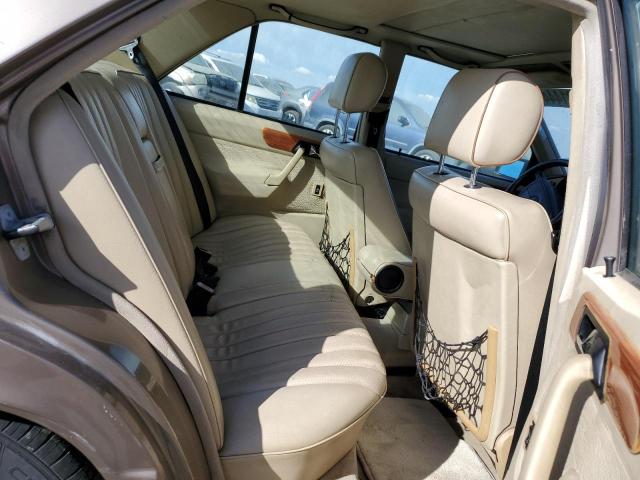 Photo 10 from auction – 1991 MERCEDES-BENZ 190 E 2.6 with VIN WDBDA29D6MF818317