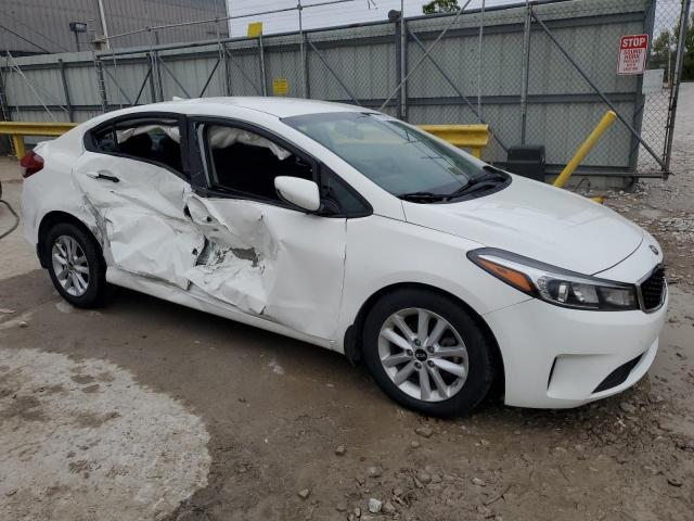 Photo 4 from auction – 2017 KIA FORTE LX with VIN 3KPFL4A73HE103243