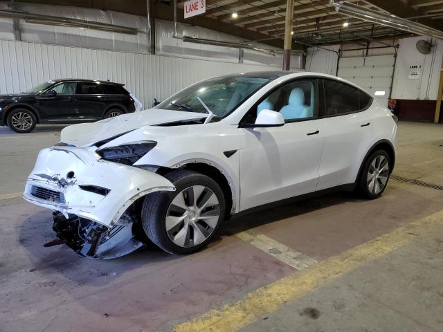TESLA MODEL Y 2022 with VIN 7SAYGDEE8NF331916 - Photo from auction