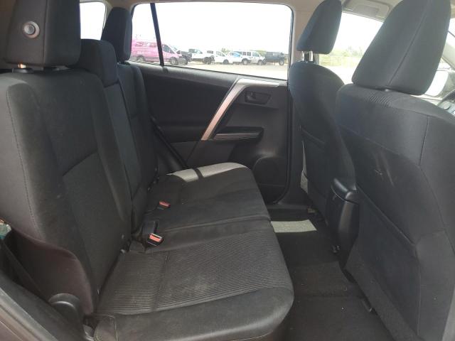 Photo 11 from auction – 2016 TOYOTA RAV4 LE with VIN JTMBFREV4GD176858