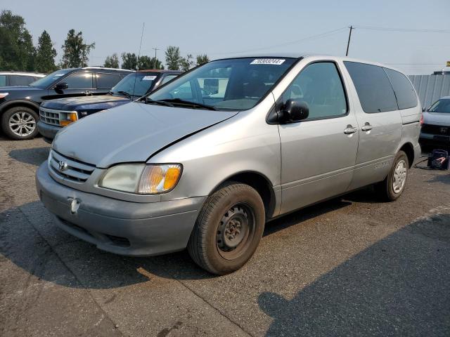 Photo 1 from auction – 2001 TOYOTA SIENNA CE with VIN 4T3ZF19C11U412899