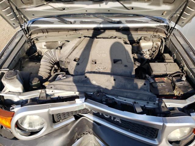 Photo 11 from auction – 2007 TOYOTA FJ CRUISER with VIN JTEBU11F570010244