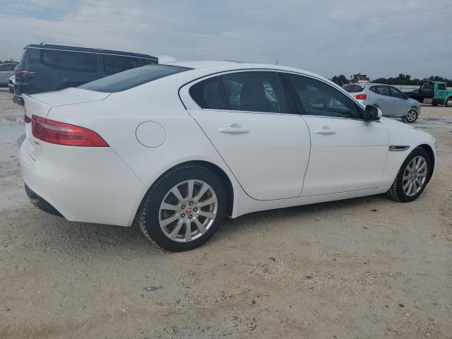 Photo 3 from auction – 2019 JAGUAR XE with VIN SAJAR4FX4KCP50767