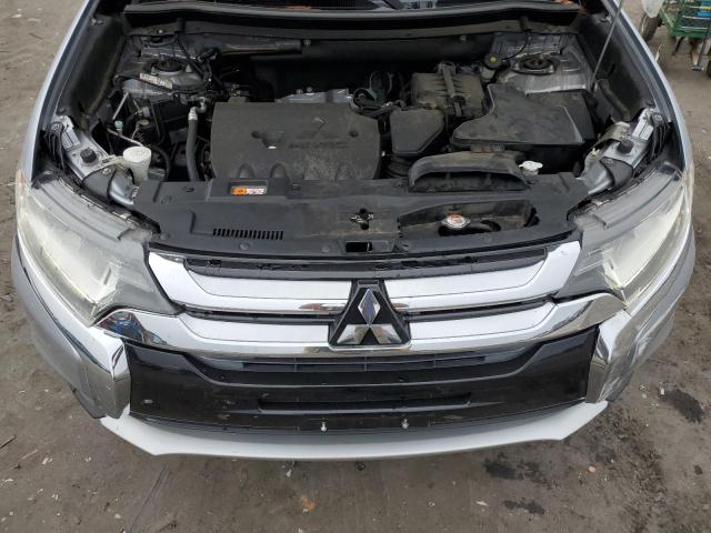 Photo 12 from auction – 2017 MITSUBISHI OUTLANDER with VIN JA4AZ3A37HZ026603