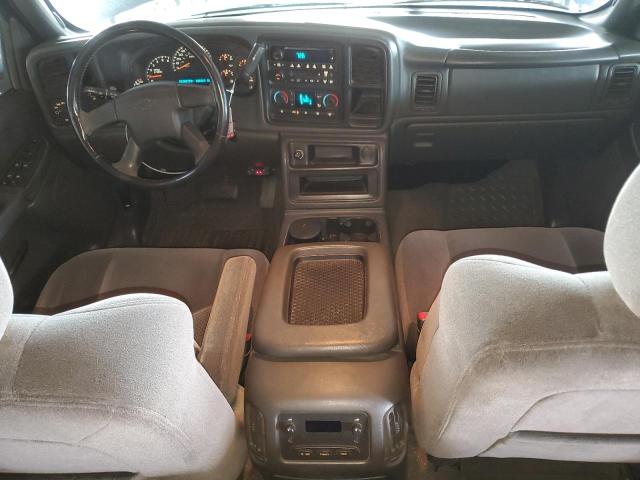 Photo 8 from auction – 2005 CHEVROLET SILVERADO with VIN 1GCHC23U35F953357