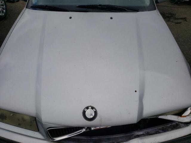 Photo 11 from auction – 1996 BMW 328 I AUTO with VIN WBACD4324TAV37858
