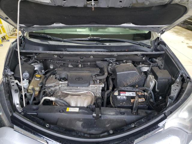 Photo 12 from auction – 2017 TOYOTA RAV4 LE with VIN 2T3BFREV5HW673910