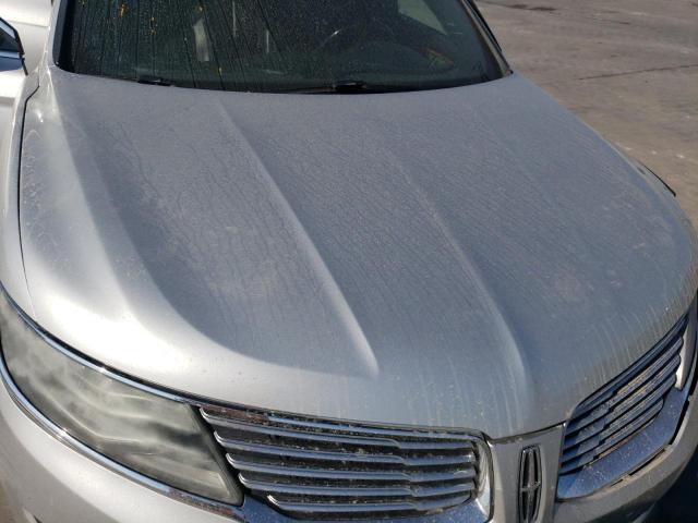 Photo 12 from auction – 2016 LINCOLN MKX RESERV with VIN 2LMPJ6LR8GBL46654