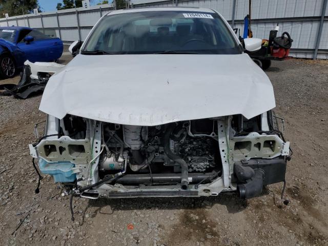 Photo 5 from auction – 2018 ACURA ILX BASE W with VIN 19UDE2F35JA002369