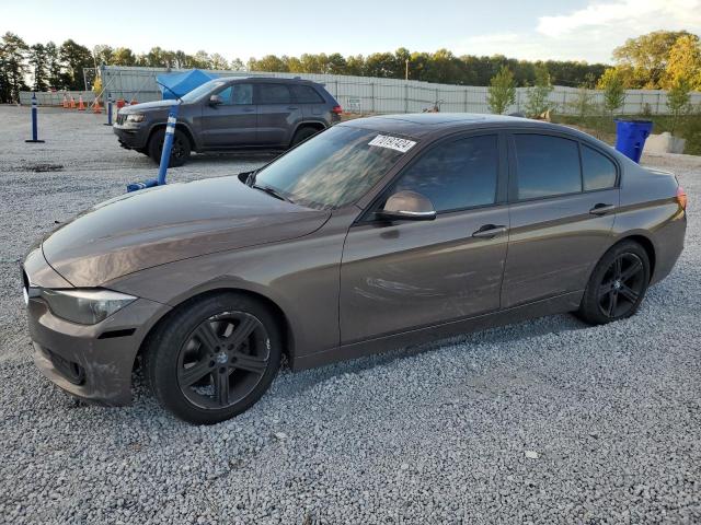 BMW 320 I 2014 with VIN WBA3B1C50EK131085 - Photo from auction
